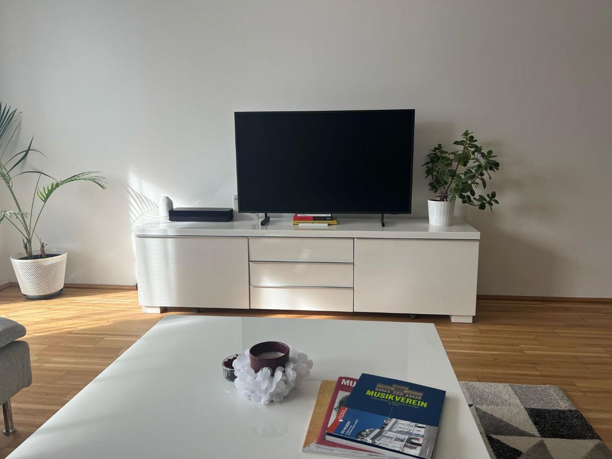 Apartment Wien - Favoriten Екстериор снимка
